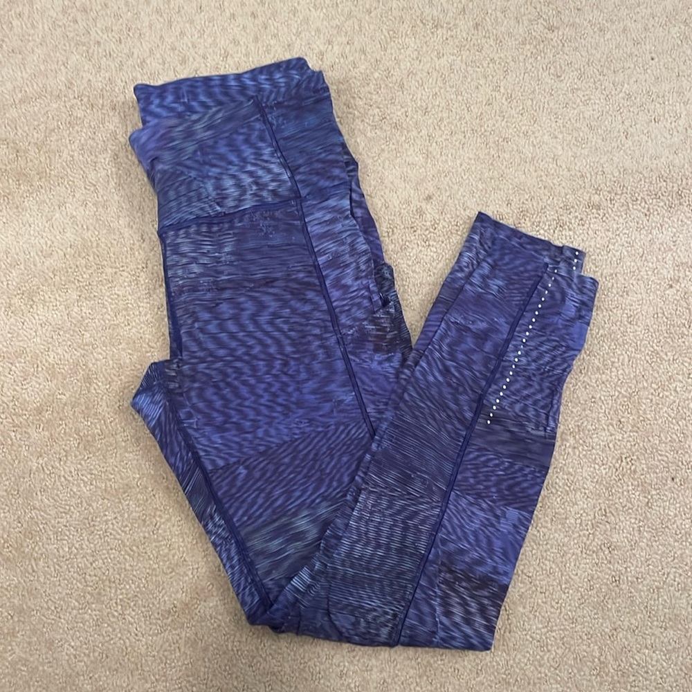 Lululemon fast & free hi-rise 7/8 length with side pocket size 6